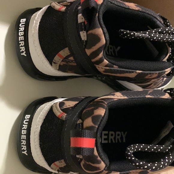 Burberry shoes | leopard print union sneakers | low top sneakers - Picture 4 of 8
